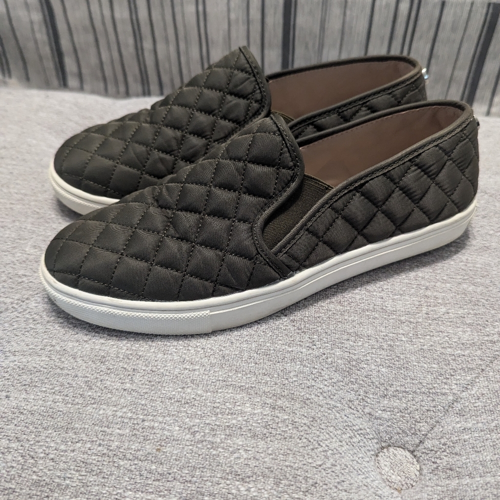 Steve Madden quilted slip ons